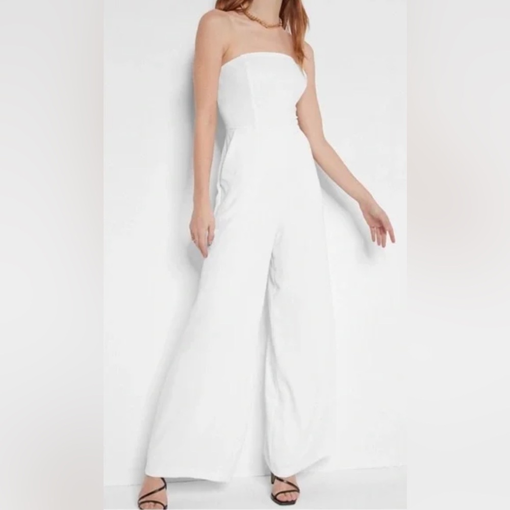 NWT Express Strapless Wide Leg Jumpsuit